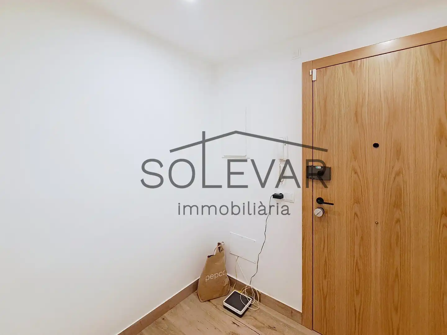 Wohnung zum Verkauf in Tremp mit Heizung und Balkon