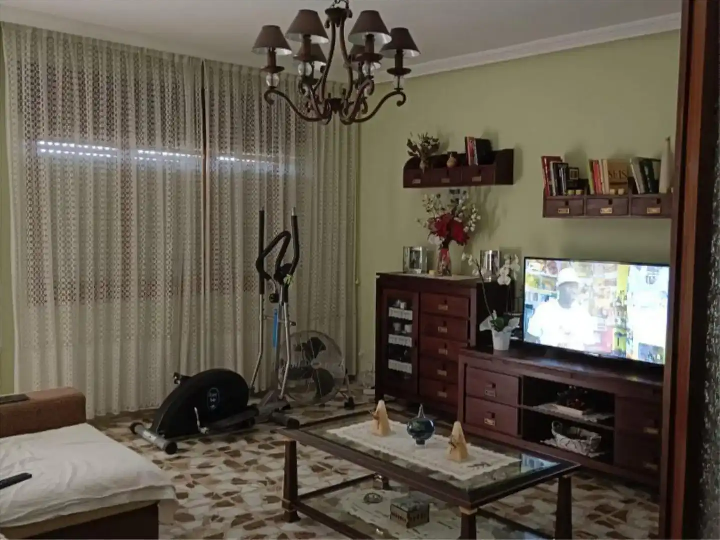 Sala d'estar de Pis en venda en Sotillo de la Ribera amb Jardí privat, Parquet i Moblat