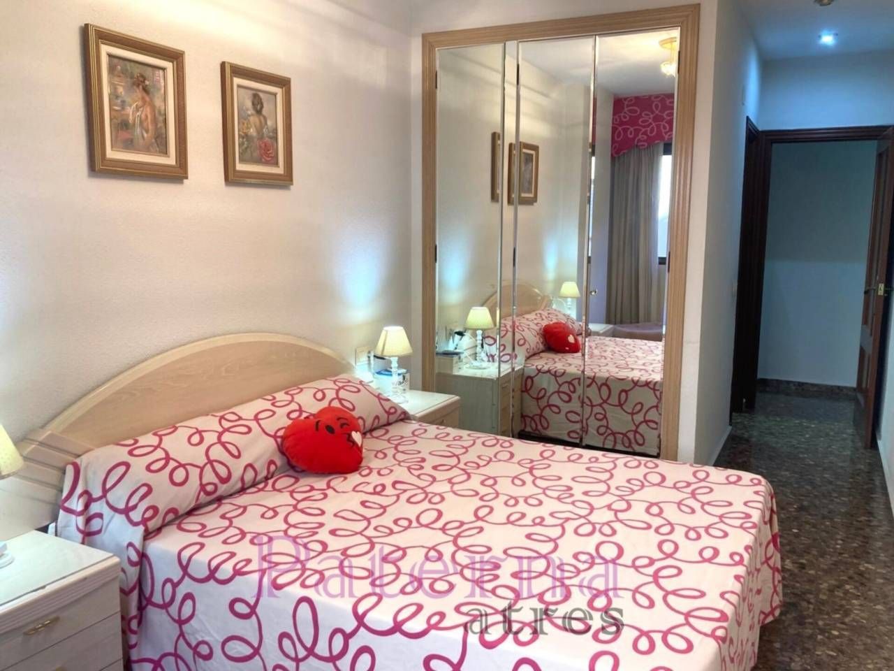 Habitación de Piso en venta en Paterna con Aire acondicionado y Balcón