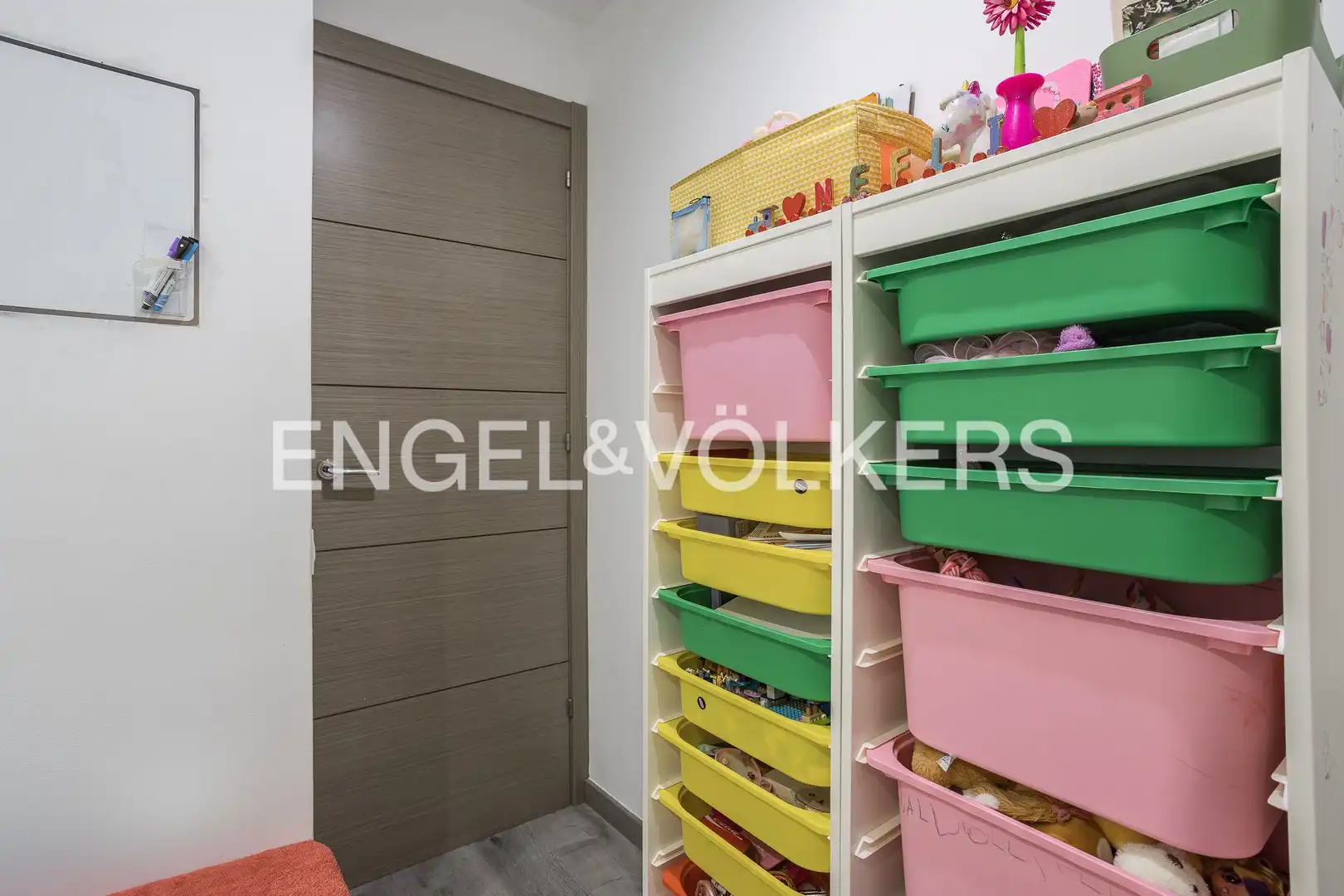 Piso en venta en Barcelona con Aire acondicionado, Calefacción y Balcón