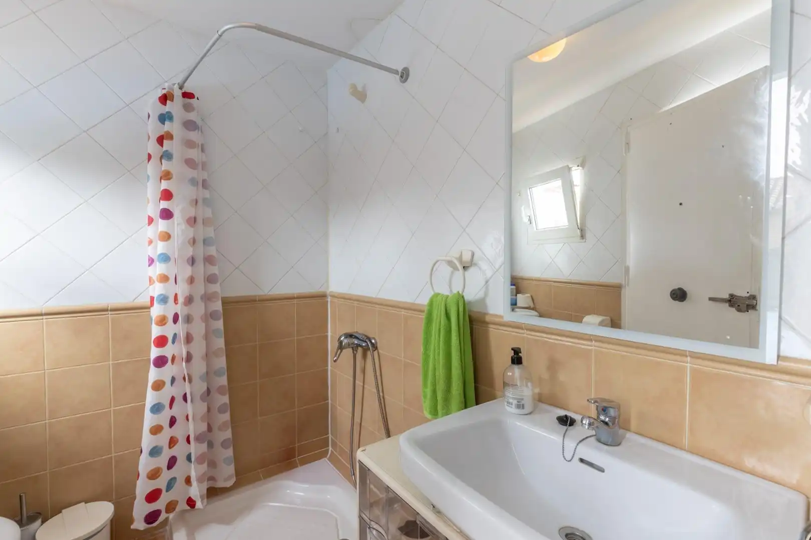 Casa o chalet en venta en Calle Calle Borgoña, Villa de Otura