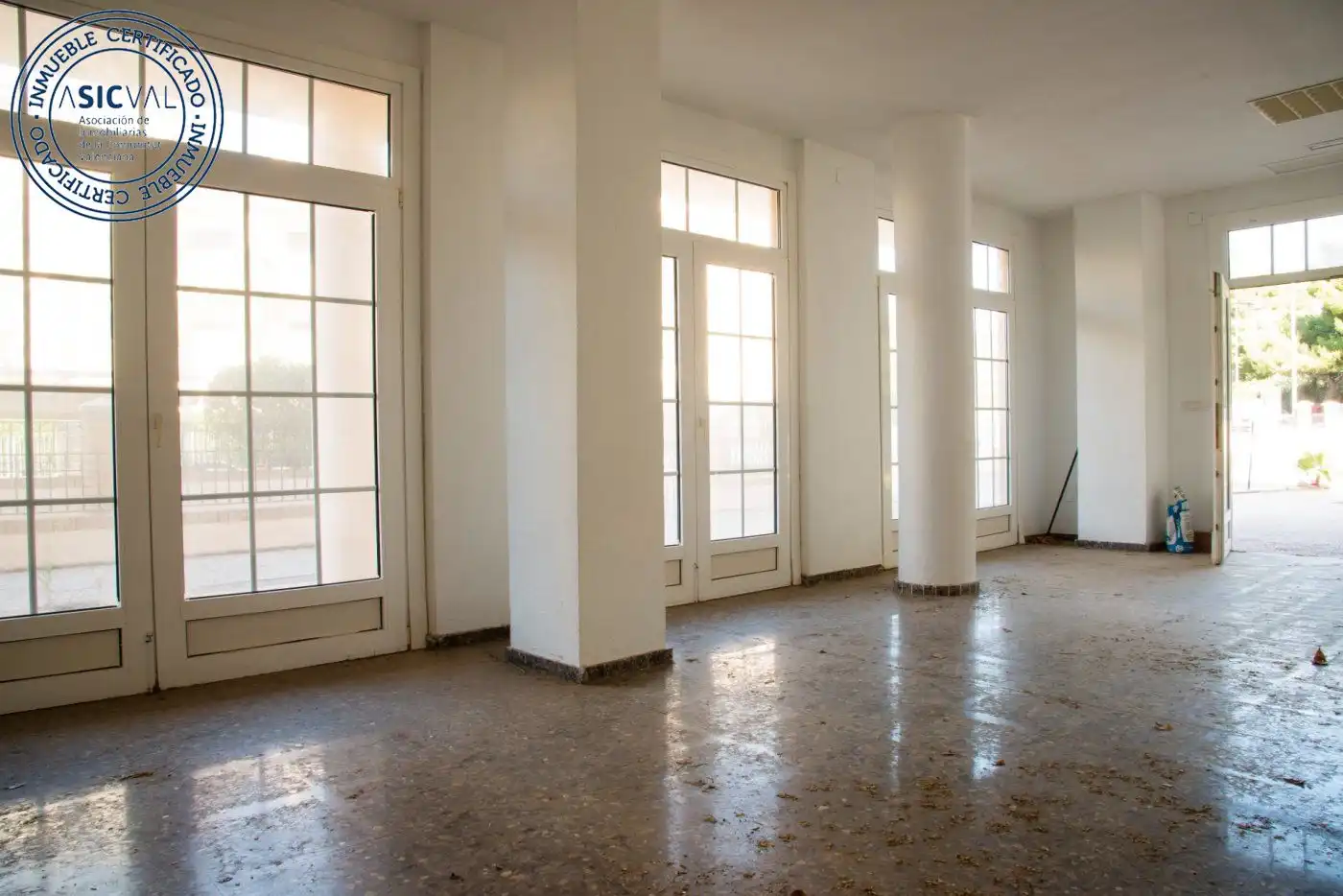 Commercial properties for sale in Benicasim / Benicàssim