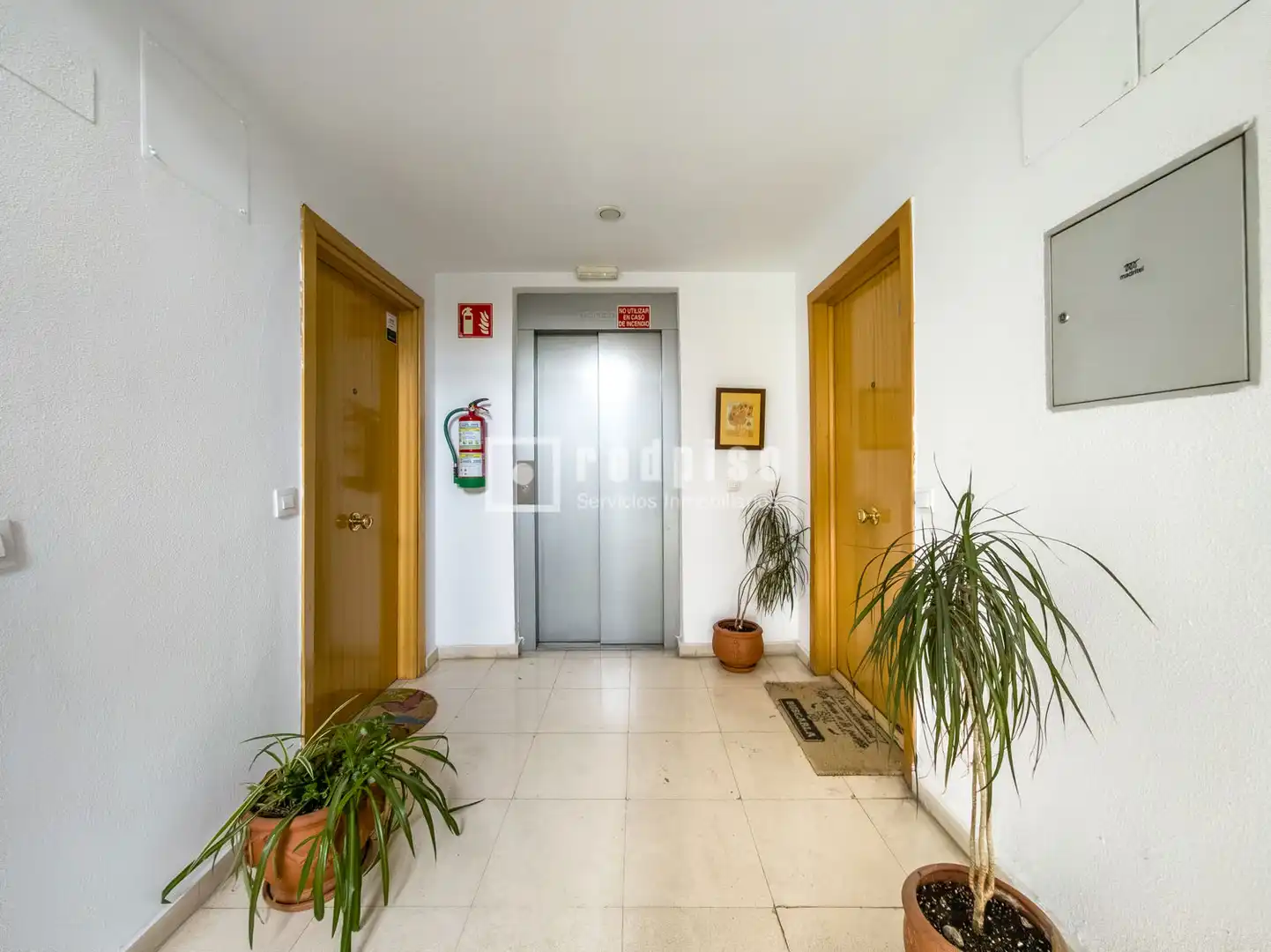 Flat for sale in Madrid  with Air Conditioner, Heating and Private garden