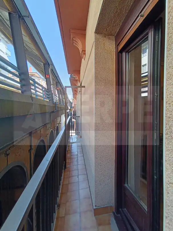 Flat for sale in Zumalakarregi Kalea, Pasaia