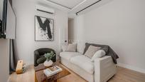 Living room of Flat for sale in  Madrid Capital  with Air Conditioner, Heating and Furnished