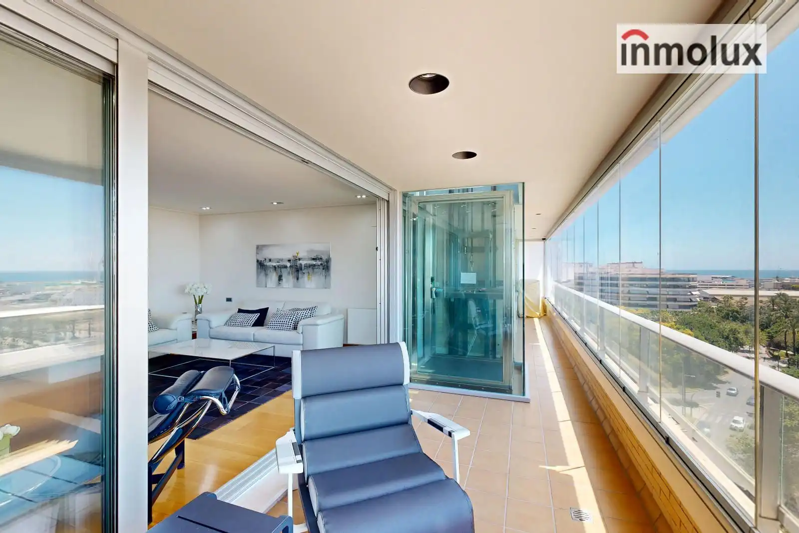 Ático con ascensor en venta en Calle Moratín, imagen 3