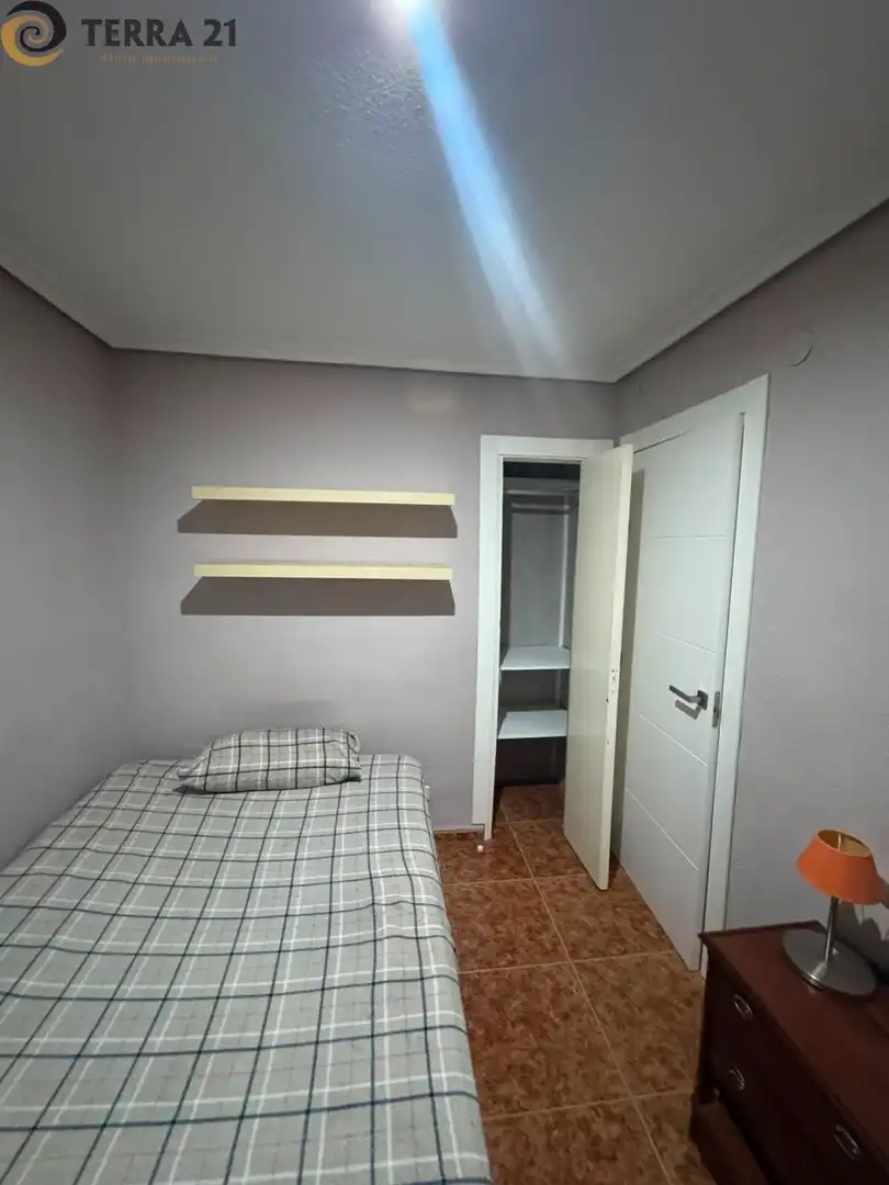 Habitación de Piso de alquiler en Jaén con Aire acondicionado y Jacuzzi
