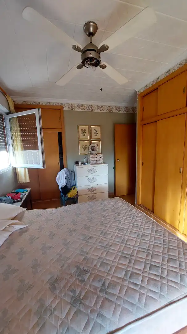 Schlafzimmer von Haus oder Chalet zum Verkauf in La Manga del Mar Menor mit Klimaanlage, Privatgarten und Terrasse