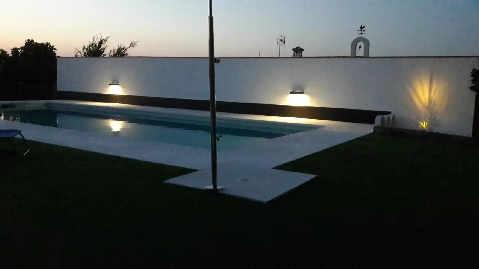 Chalet con piscina en venta en La Carlota, imagen 2