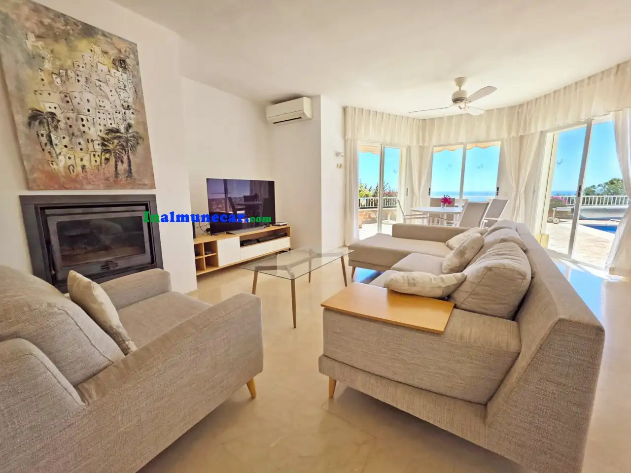 Sala de estar de Casa o chalet en venta en Almuñécar con Aire acondicionado, Calefacción y Terraza