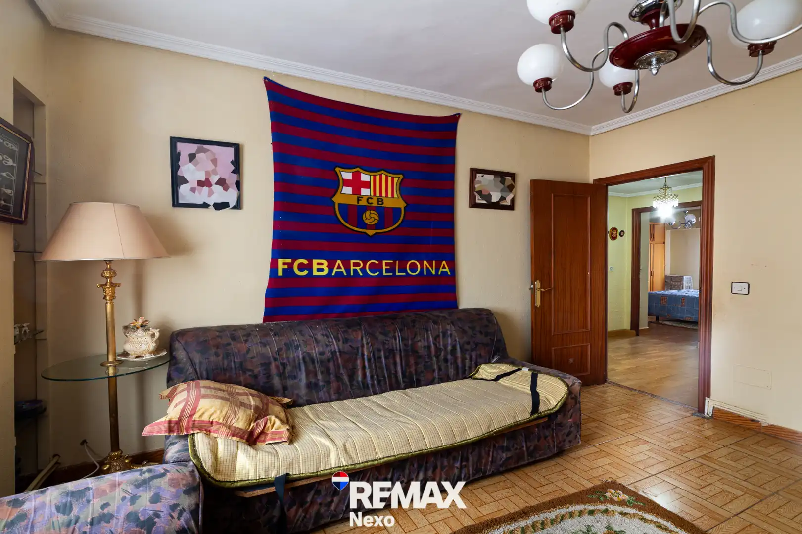 Sala de estar de Casa adosada en venta en Benavente con Jardín privado, Parquet y Trastero