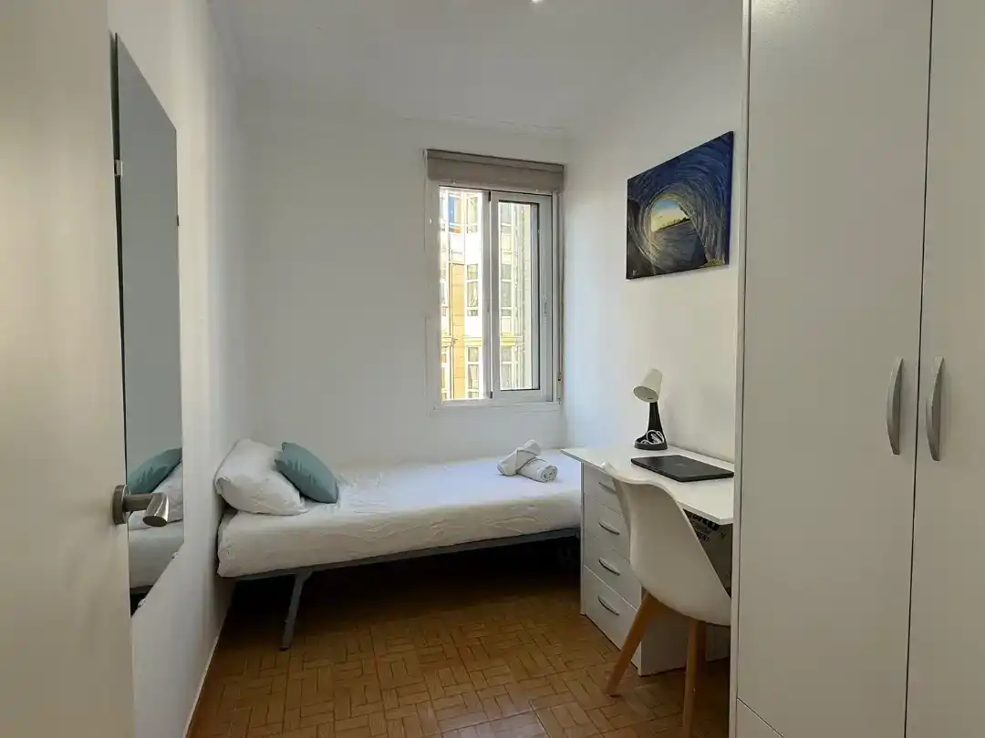 Schlafzimmer von Wohnung zur Miete in Ferrol