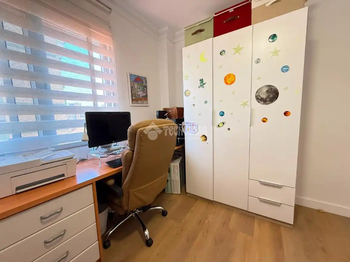 Habitación de Piso en venta en Huelva con Aire acondicionado