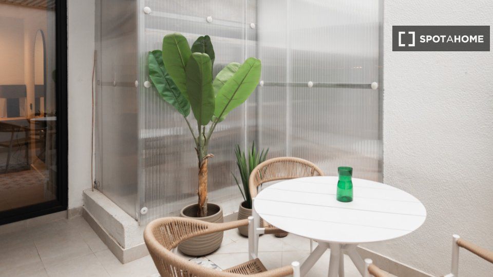 Terrace of Flat to rent in  Barcelona Capital  with Air Conditioner, Heating and Furnished