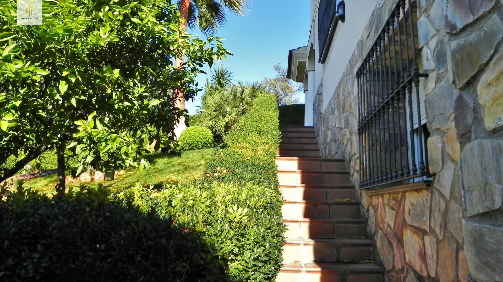 Jardí de Casa o xalet en venda en Cáceres amb Aire condicionat, Calefacció i Jardí privat