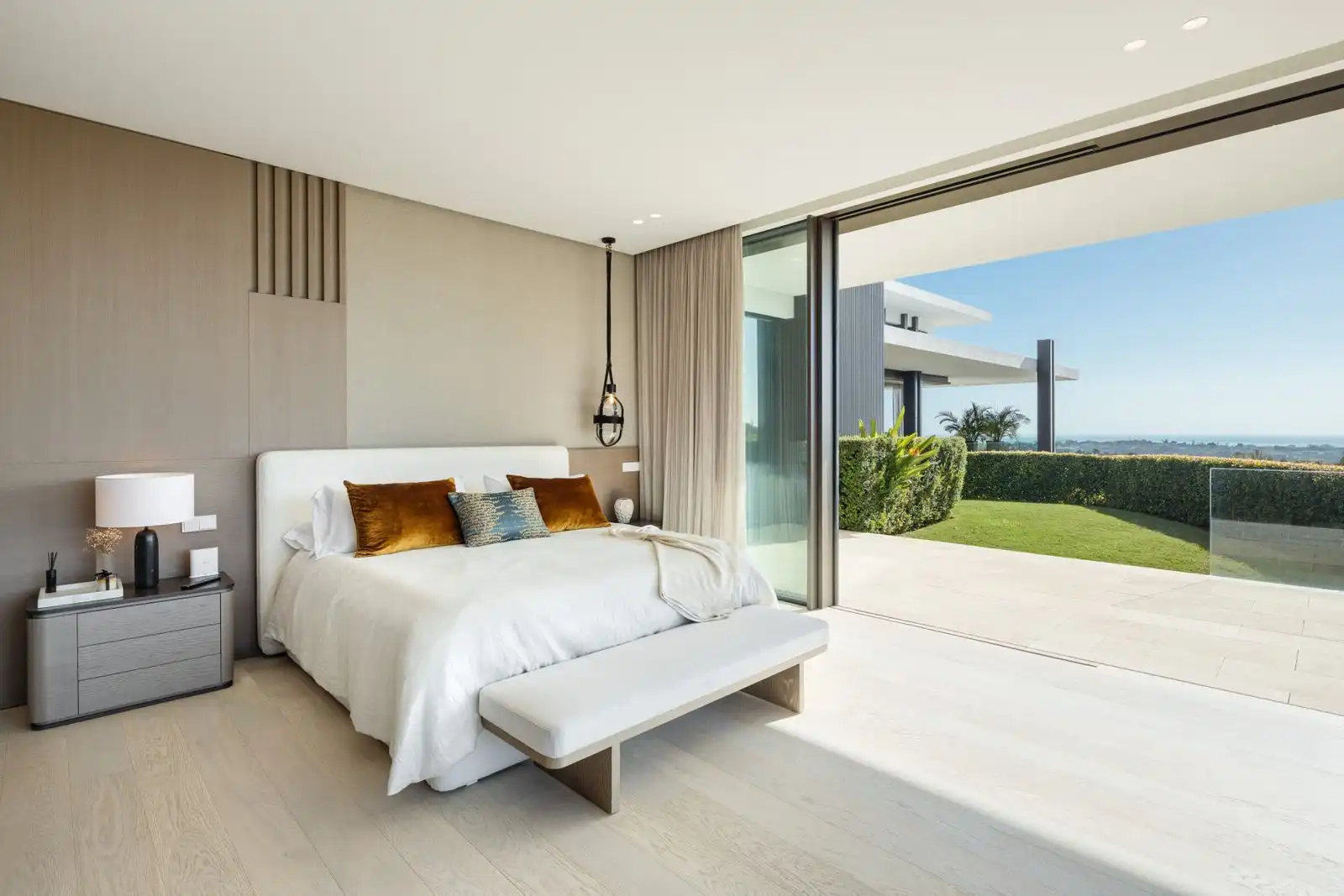 Chalet con piscina en venta en La Quinta, imagen 11