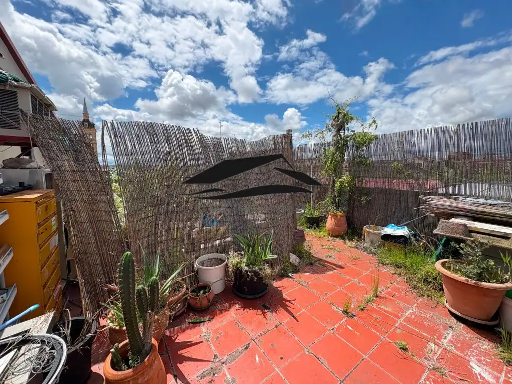 Büro zum Verkauf in Colombia