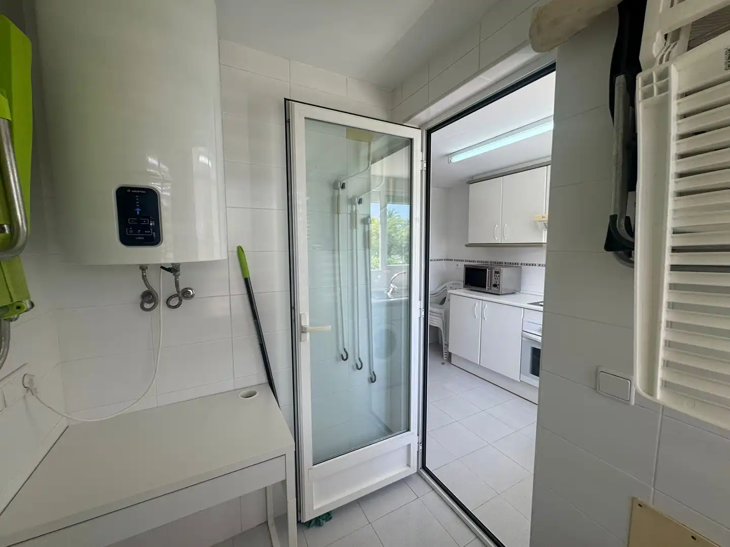 Badezimmer von Wohnungen zur Miete in El Campello mit Klimaanlage, Heizung und Terrasse