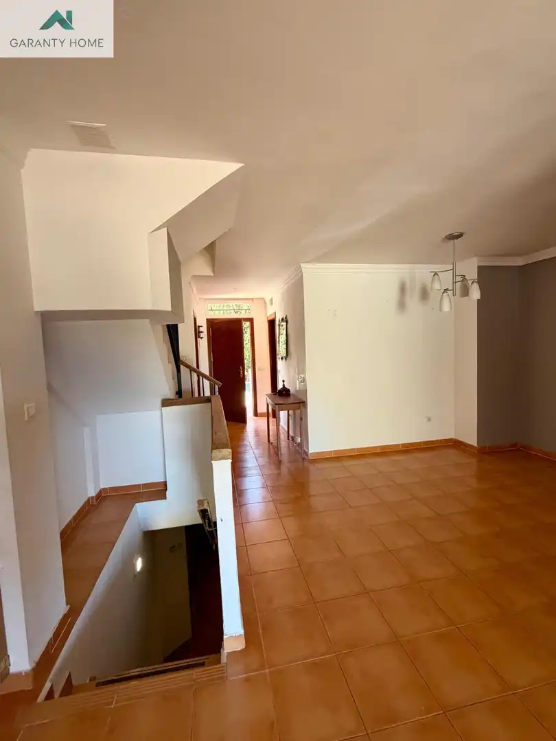 Casa adosada de lloguer en Rincón de la Victoria amb Aire condicionat, Jardí privat i Terrassa