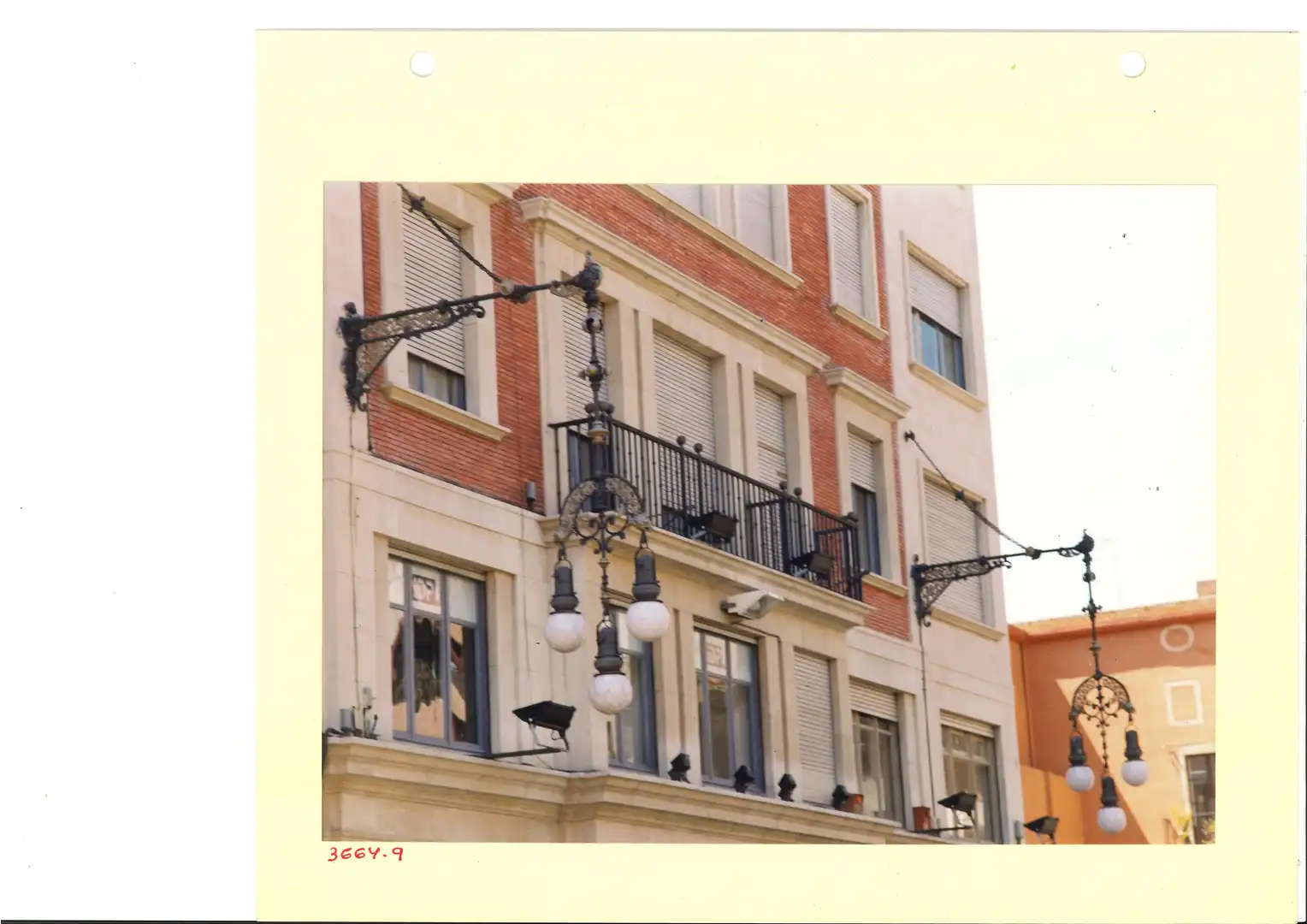Local comercial en alquiler en Plaça General Prim 5