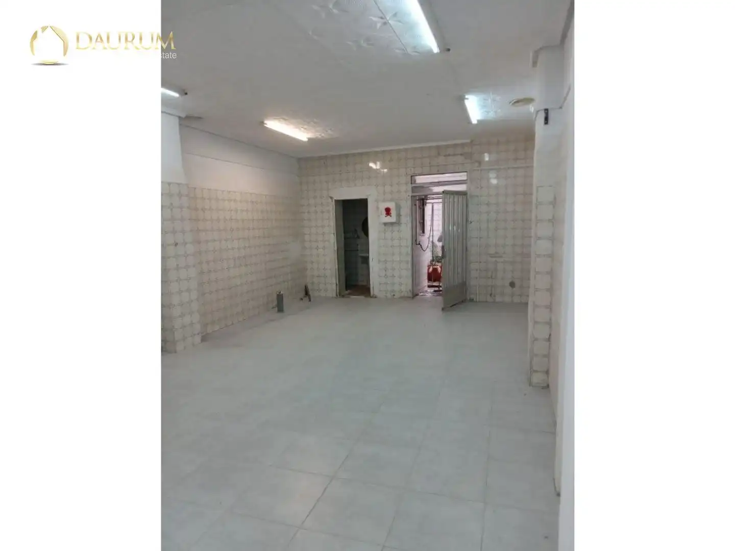 Nave industrial en venta en Valencia