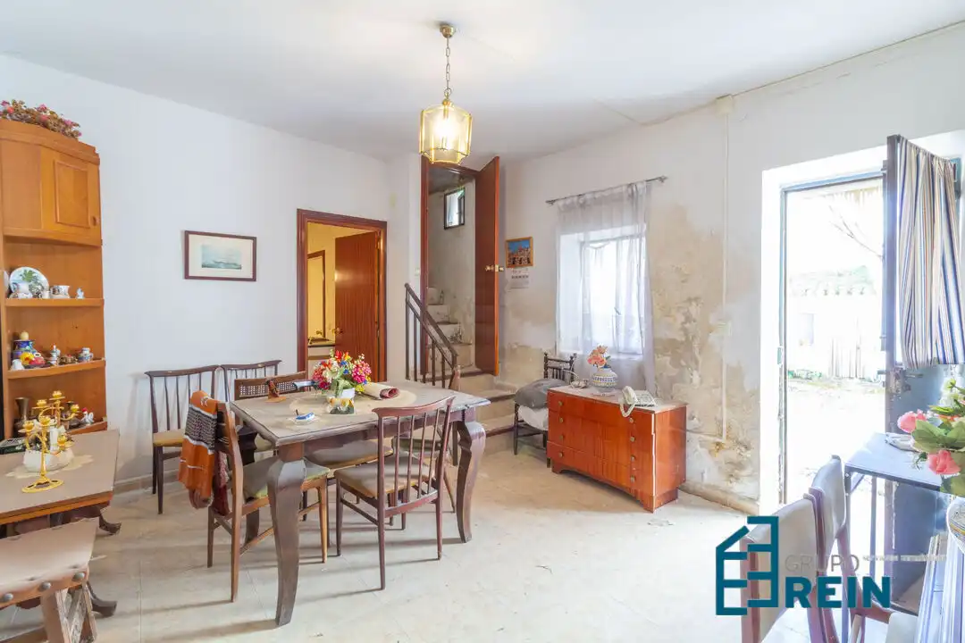 Dining room of Houses for sale in Carranque