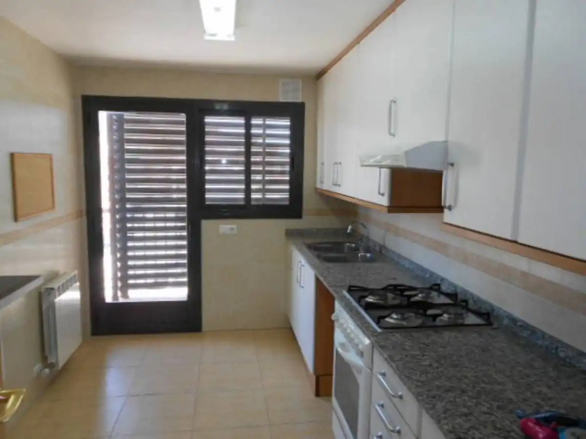 Cuina de Dúplex en venda en Sallent amb Calefacció, Terrassa i Balcó