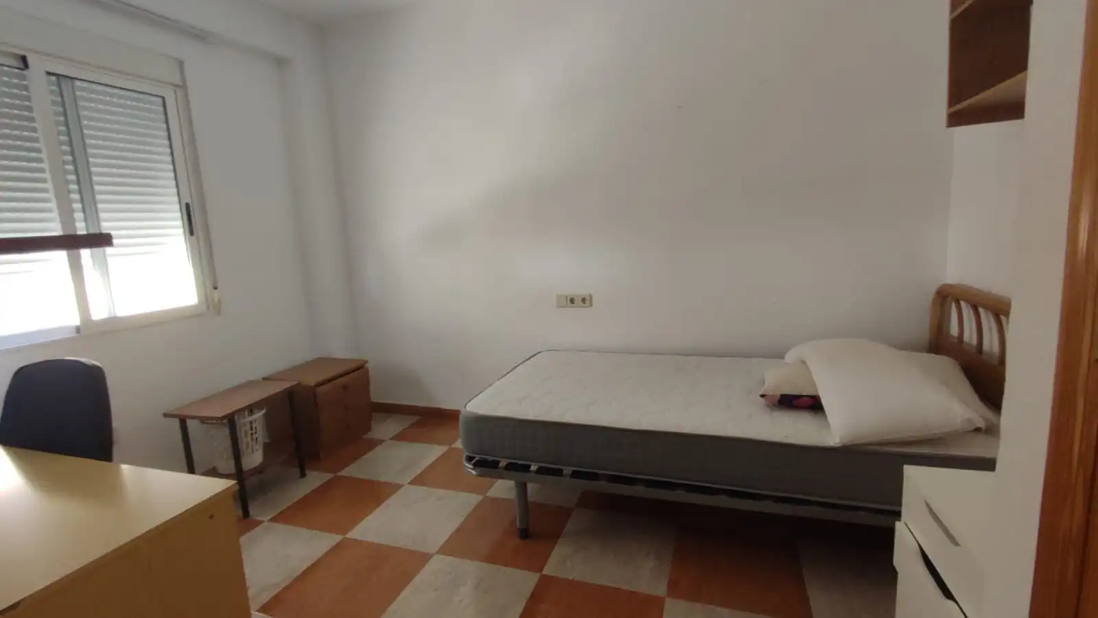 Habitación de Piso de alquiler en Cartagena con Amueblado, Horno y Lavadora