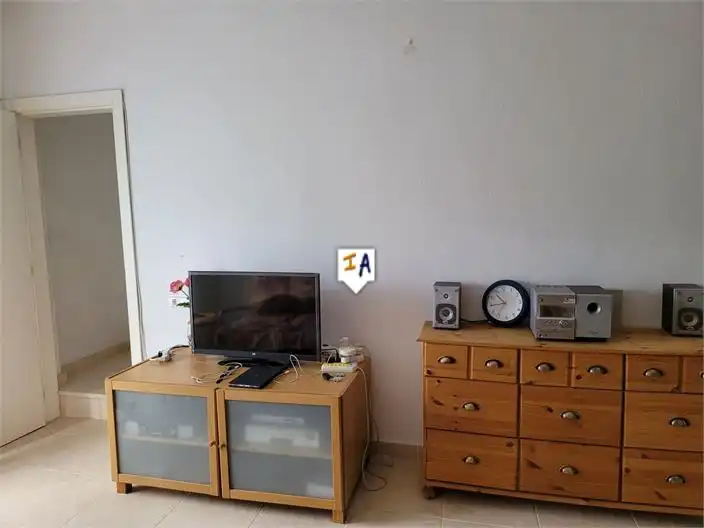 Casa adosada en venta en Lora de Estepa