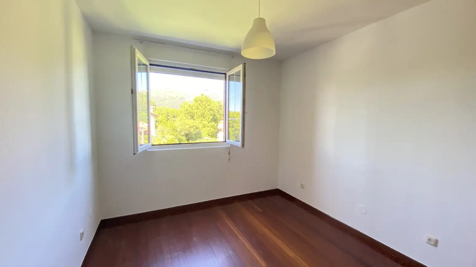 Bedroom of Detached homes for sale in Medio Cudeyo  with Heating and Private garden