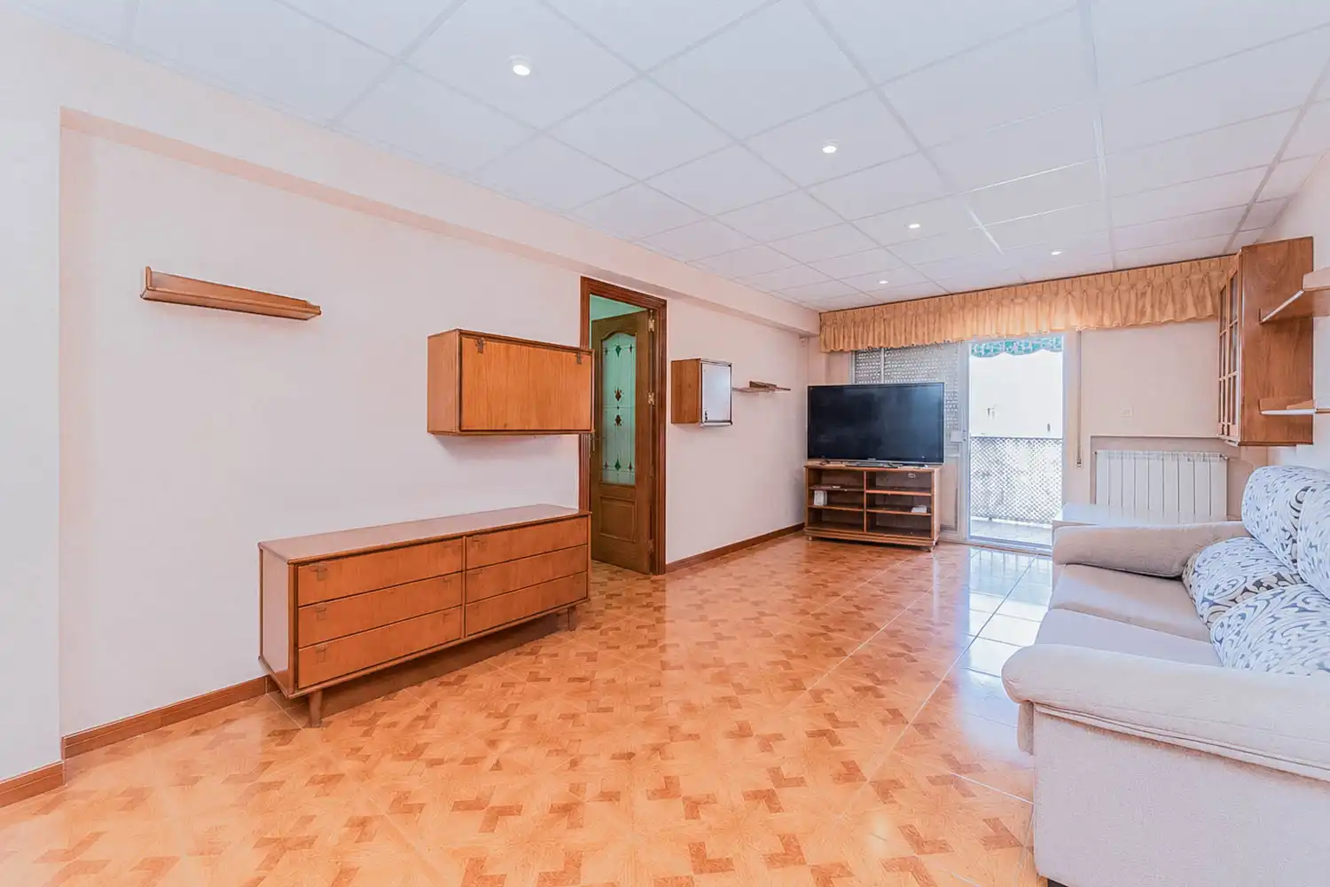 Piso con ascensor en venta en Calle Pintor Ribera