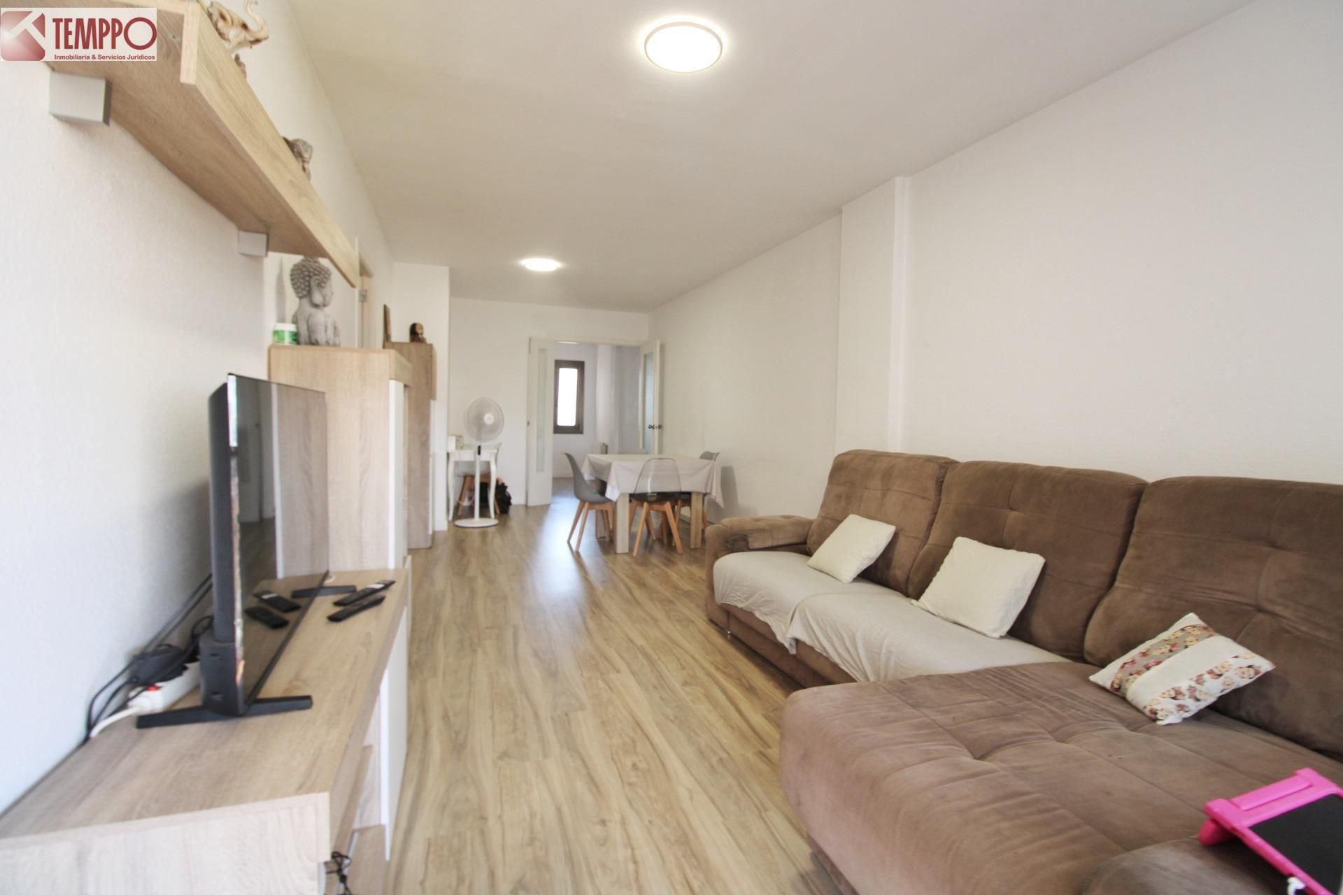 Living room of Flat for sale in El Vendrell  with Heating, Terrace and Balcony