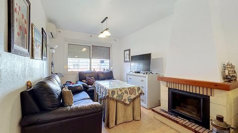 Foto 4 de Casa adosada en venta en Bollullos de la Mitación, Sevilla