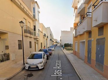 Mini appartamento con ascensore in vendita a Turre