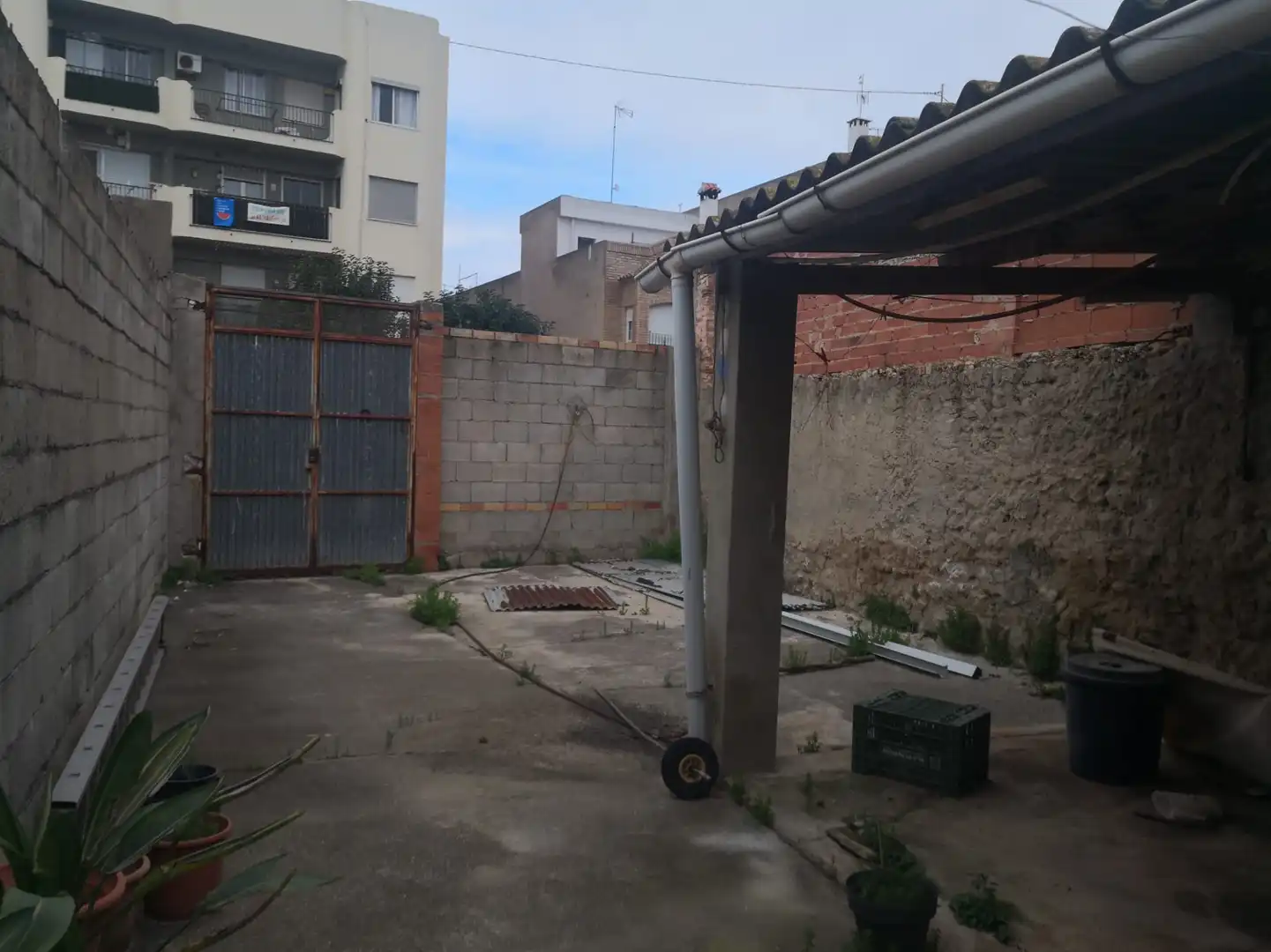Parking de Casa adosada en venta en Fortaleny con Aire acondicionado