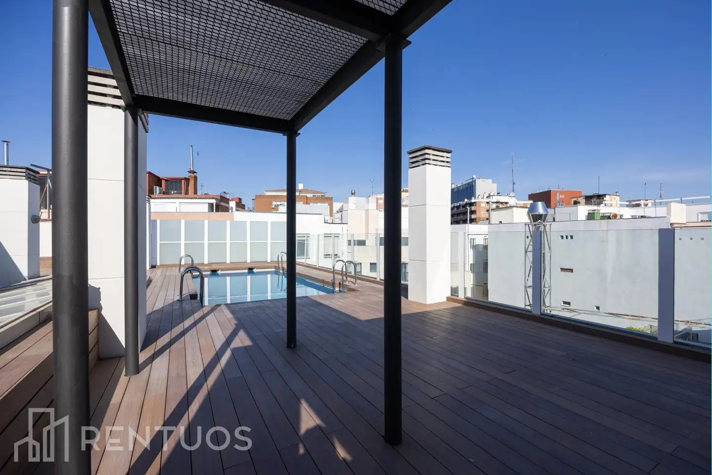 Terrasse von Wohnung zur Miete in Madrid mit Klimaanlage, Parkett und Gemeinschaftspool