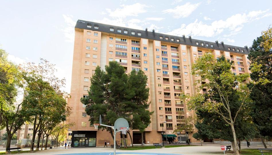 Photo 1 of Flat for sale in Avenida Gutierrez Mellado, 11, Romareda, Zaragoza