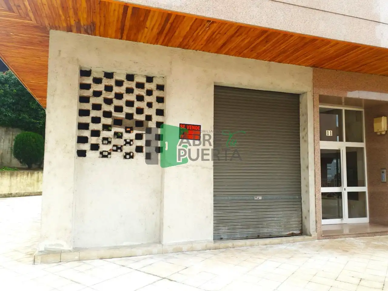 Business premises for sale in Couto, imagen 2