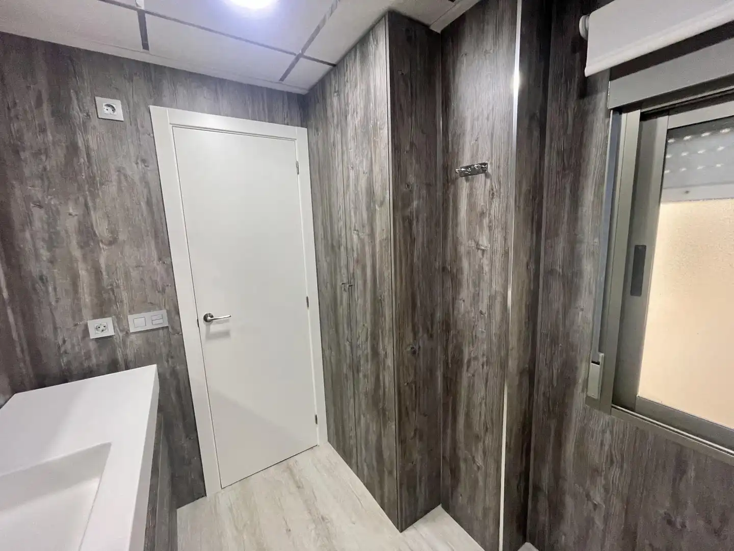 Baño de Apartamento de alquiler en Torrevieja
