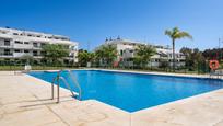 Piscina de Apartament en venda en Mijas amb Aire condicionat, Terrassa i Alarma