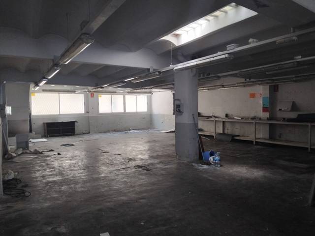 Local comercial en Alquiler en Sant Llorenç d'Hortons