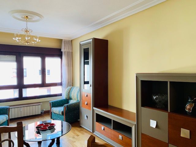Flat to rent in Laviada, Centro, Gijón