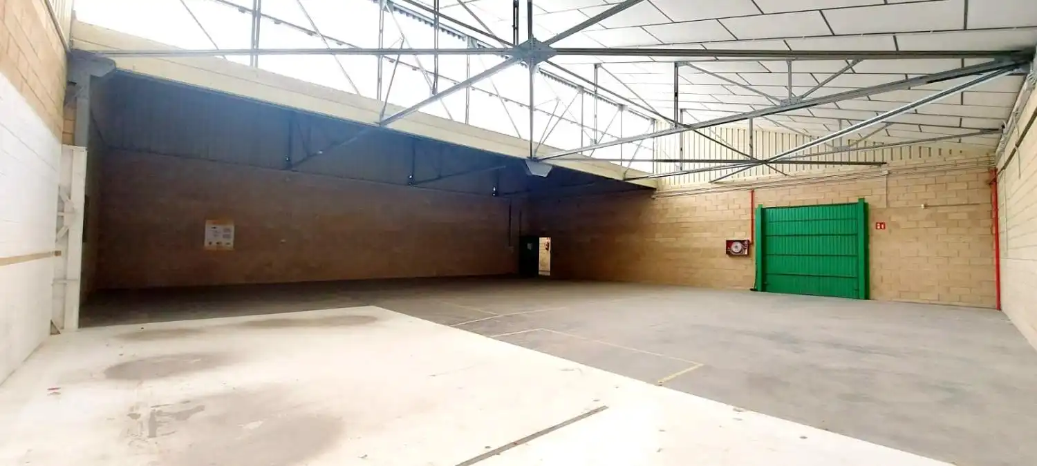 Nau industrial en venda en Alonsotegi