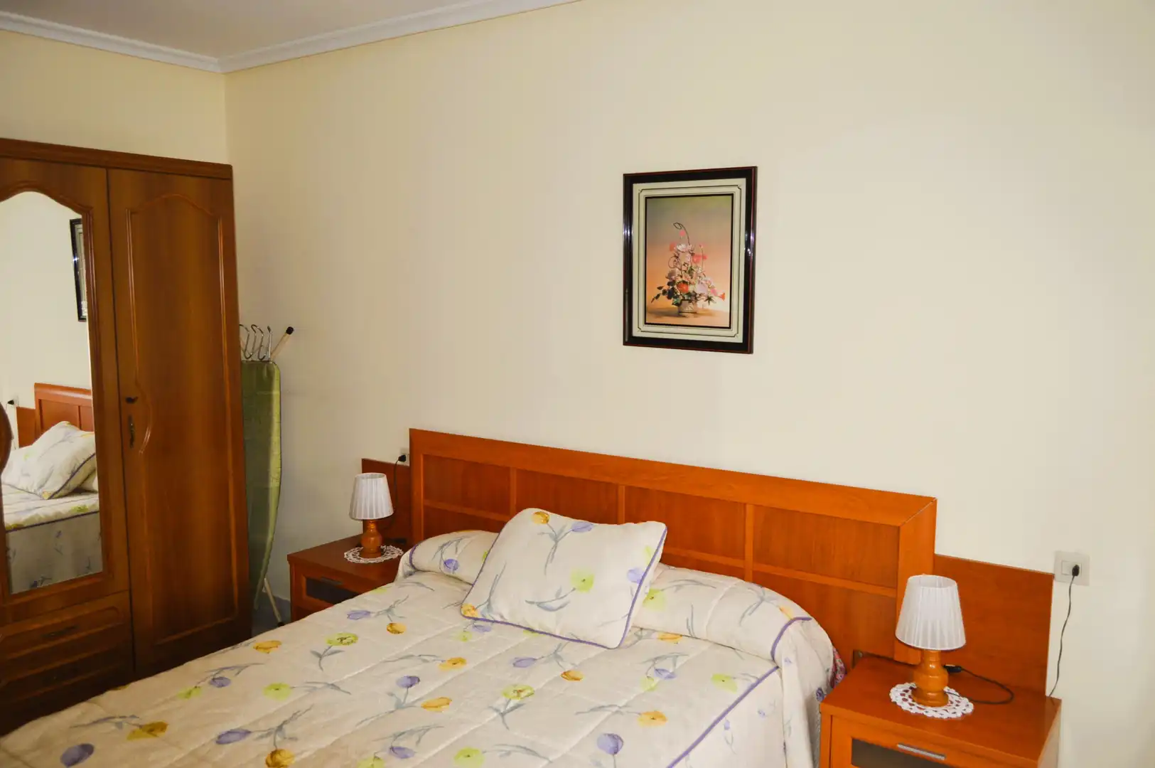 Habitación de Piso en venta en Avilés con Calefacción, Parquet y Trastero
