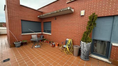 Foto 2 de Àtic en venda a Calle Luis Rosales, Villafría - La Ventilla - Castañares, Burgos