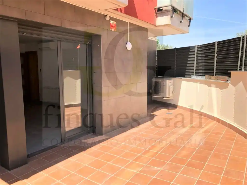 Terrasse von Wohnung zur Miete in Callús