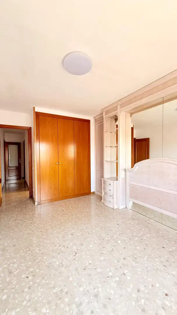 Bedroom of Flat for sale in Sant Joan Despí  with Air Conditioner, Heating and Terrace