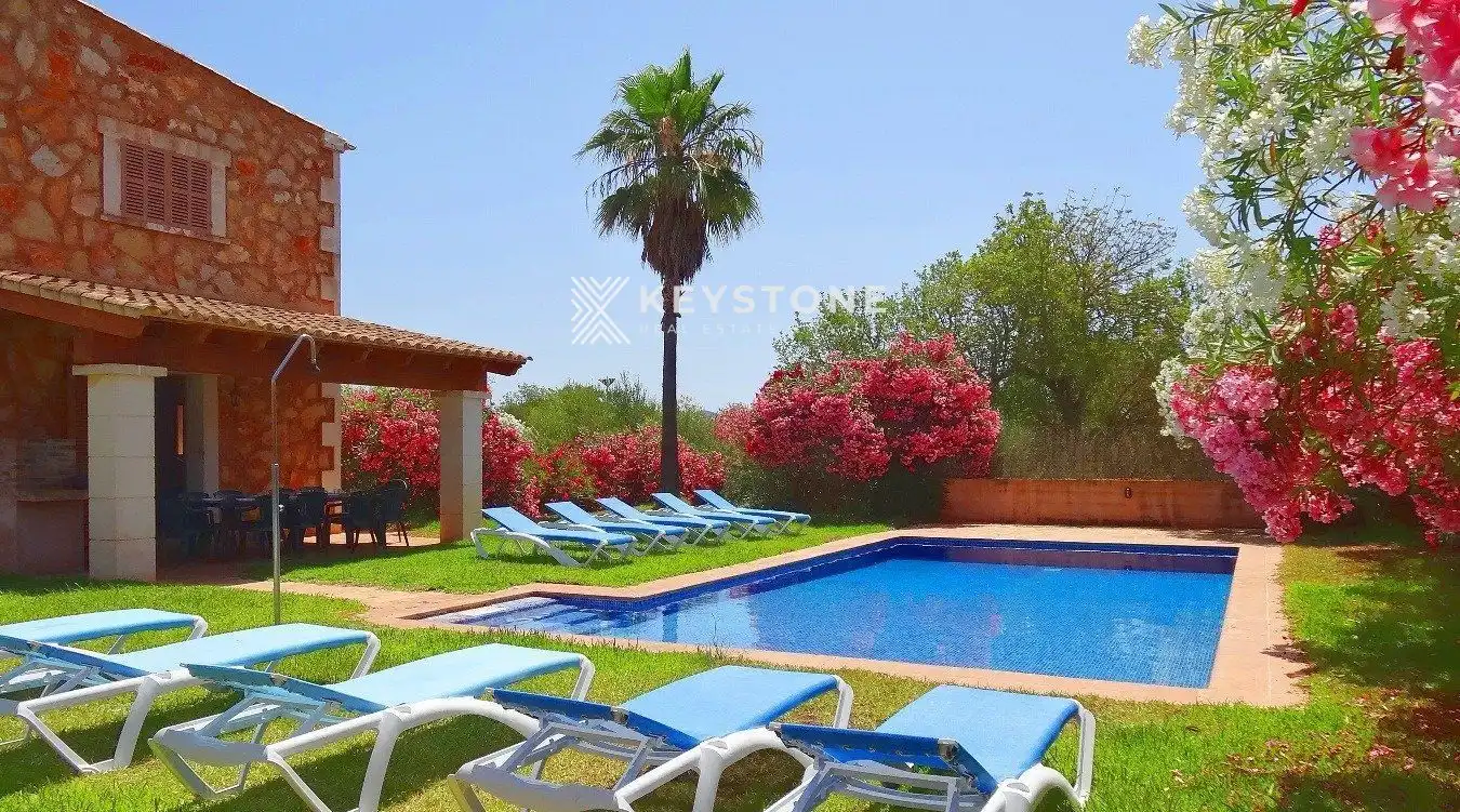 Chalet con piscina en venta en Zona Rústica - Interior