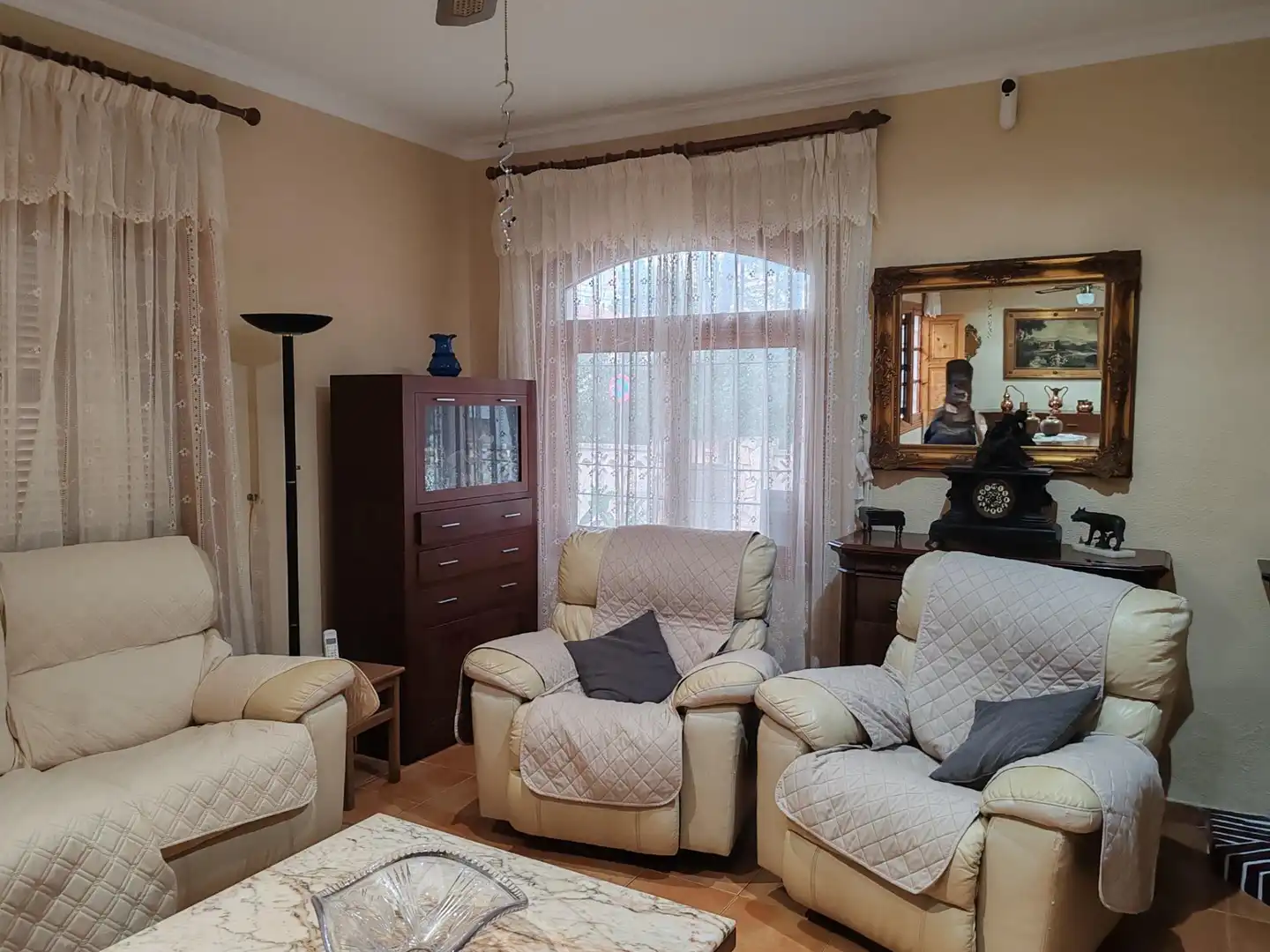 Sala d'estar de Casa o xalet en venda en  Palma de Mallorca amb Aire condicionat, Jardí privat i Terrassa