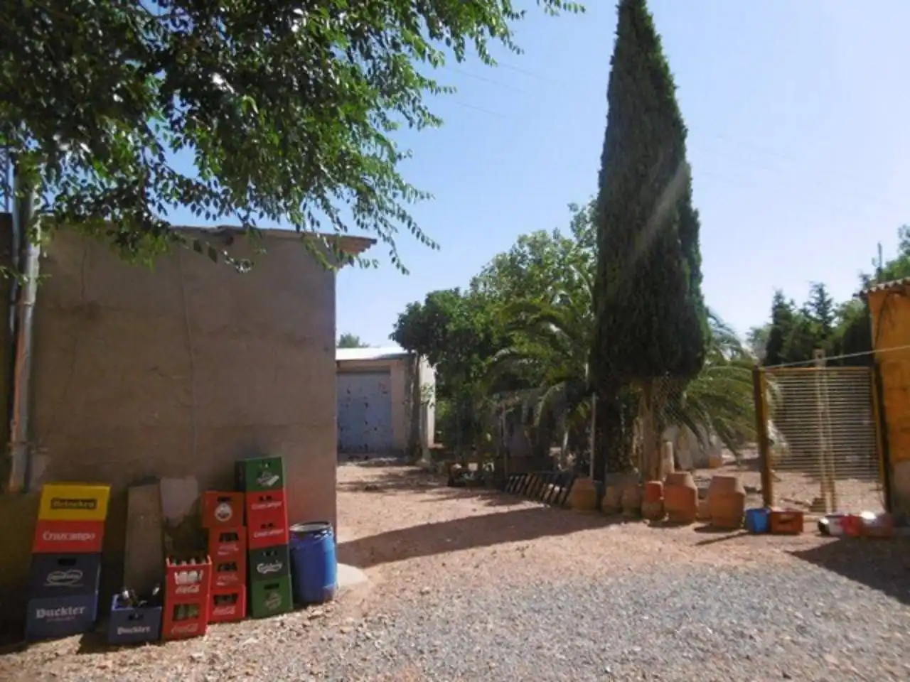 Vista exterior de Local en venta en Las Labores  